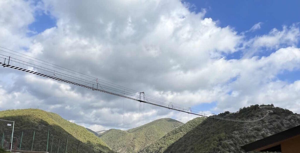 Ponte Tibetano di Sellano