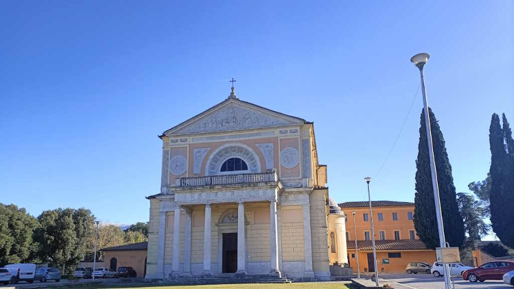 Escursione religiosa e artistica In umbria — Esplorando la spiritualità umbra: Il Santuario della…